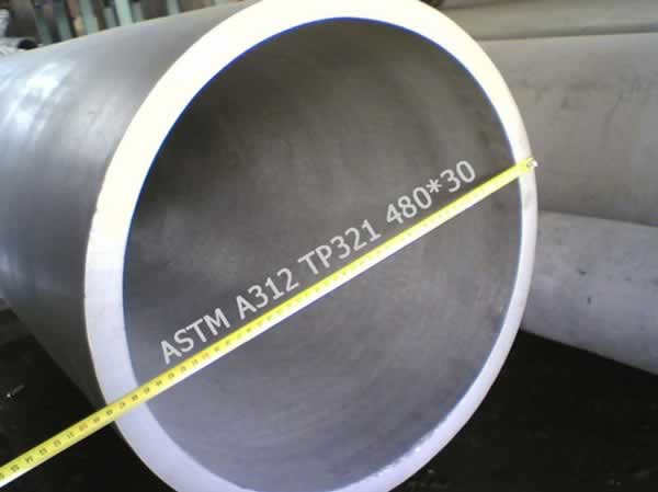 Stainless Steel Seamless Pipes